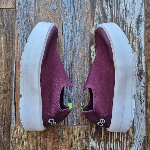 OOFOS OOmega eeZee Low Top Recovery Shoes Comfort Slip-On Cushion Mulberry - Picture 5 of 10